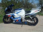 Suzuki GSX R 600 001.jpg