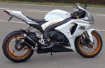 SuzukiGSXR1000Bj09-Bodis304.jpg