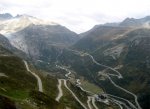 176-view_E_over_Grimsel+Furkapass_roads_800x580.jpg