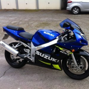 Meine Suzuki GSX 600R K1