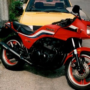 Kawasaki GPZ 750 UT