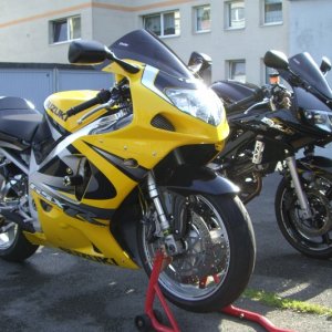 GSXR 750