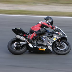 gsxr black small