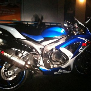 GSX R 600 K8 (2)