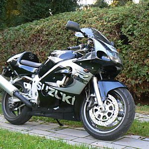 GSX-R Srad 600