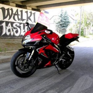 GSX-R 600 rot-schwarz