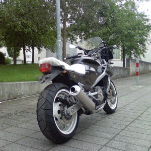 Yamaha FJ 1200.