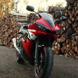 Yamaha R6