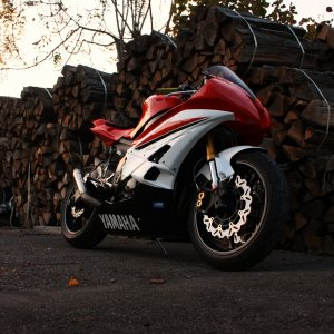 Yamaha R6