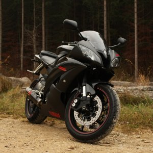 Yamaha R6