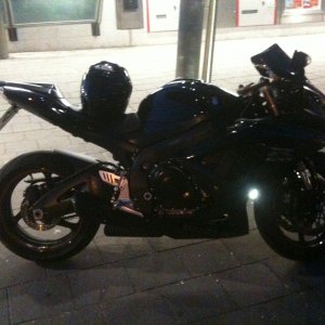 Gixxe mit K7 Auspuff