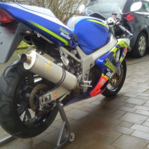 GSXR 600 K2