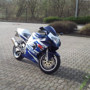 Suzuki GSXR750 (03)