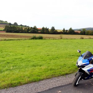 GSX R 1000 K7   09