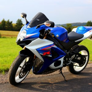 GSX R 1000 K7   11