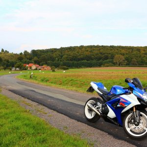 GSX R 1000 K7   13