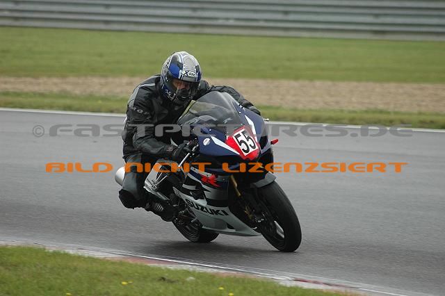 07 10 03 zolder nwe041