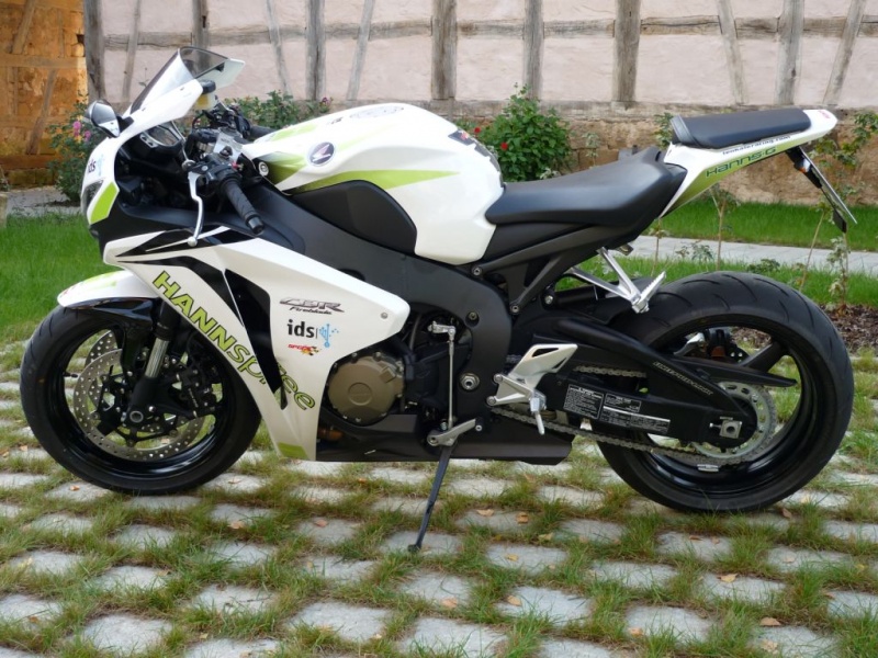 CBR 1000