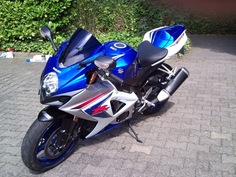 GSX-R 1000 K8