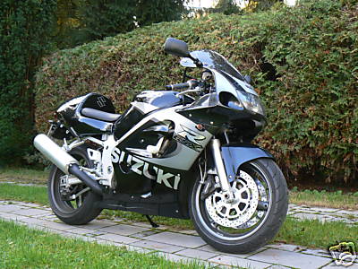 GSX-R Srad 600