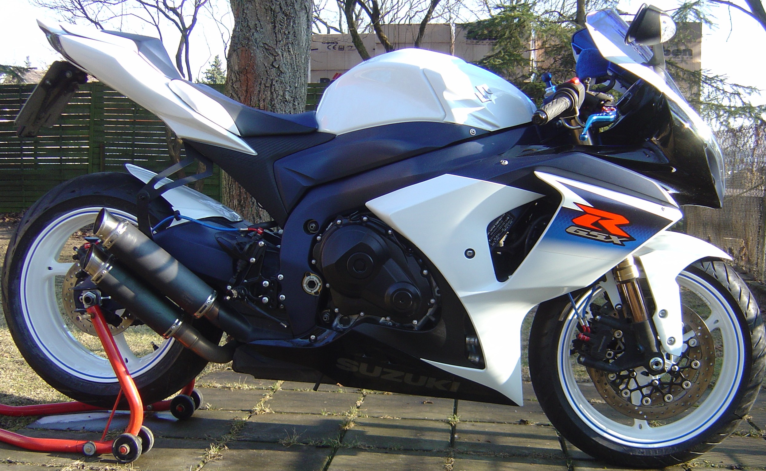 GSX R1000 18