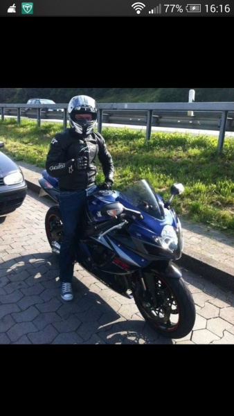 Gsx-R750