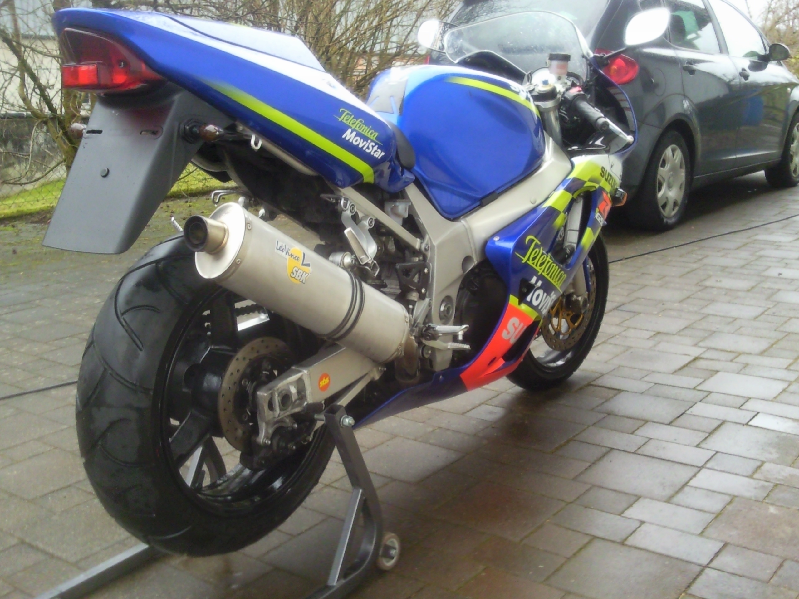 GSXR 600 K2