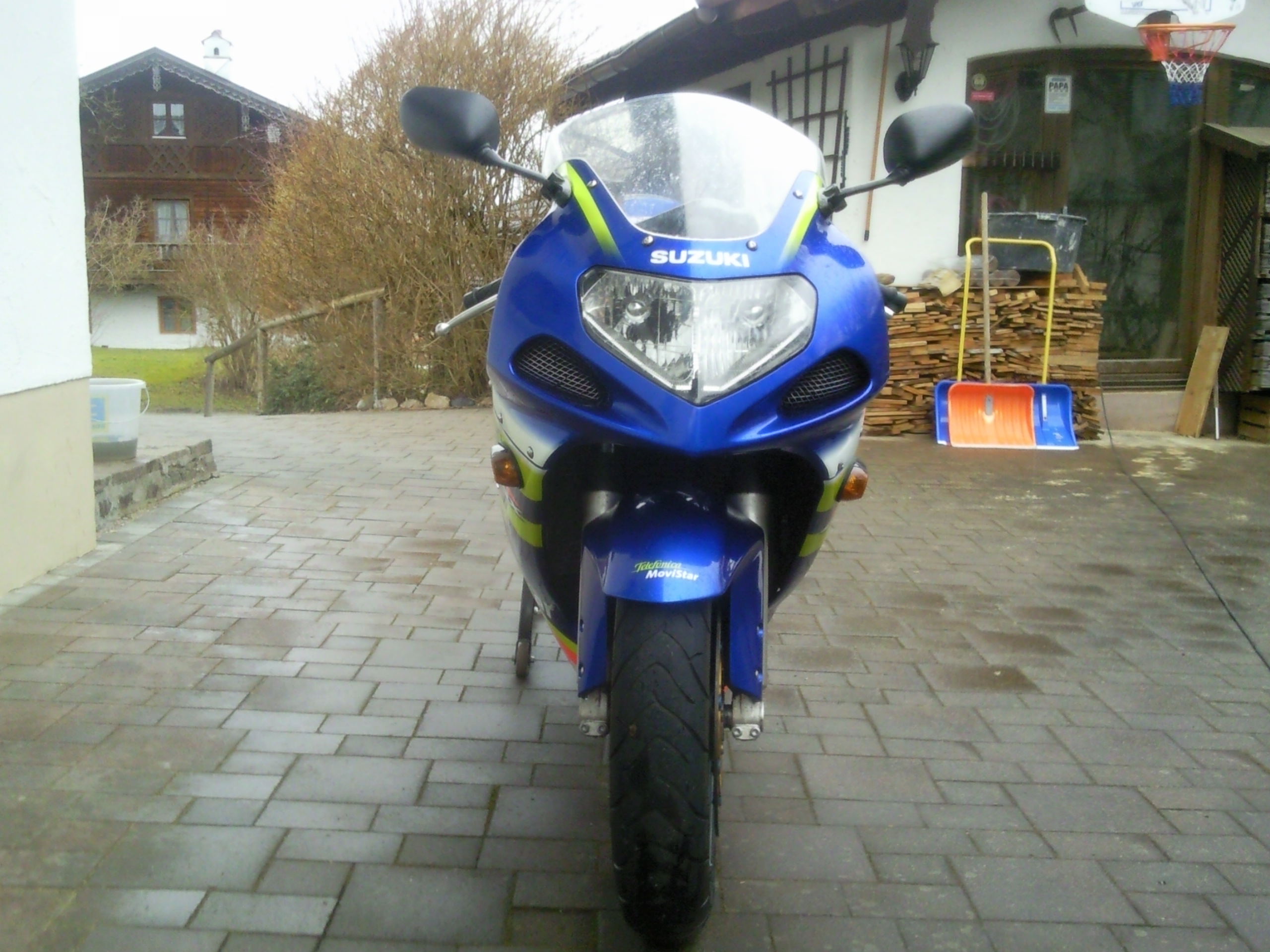 GSXR 600 K2