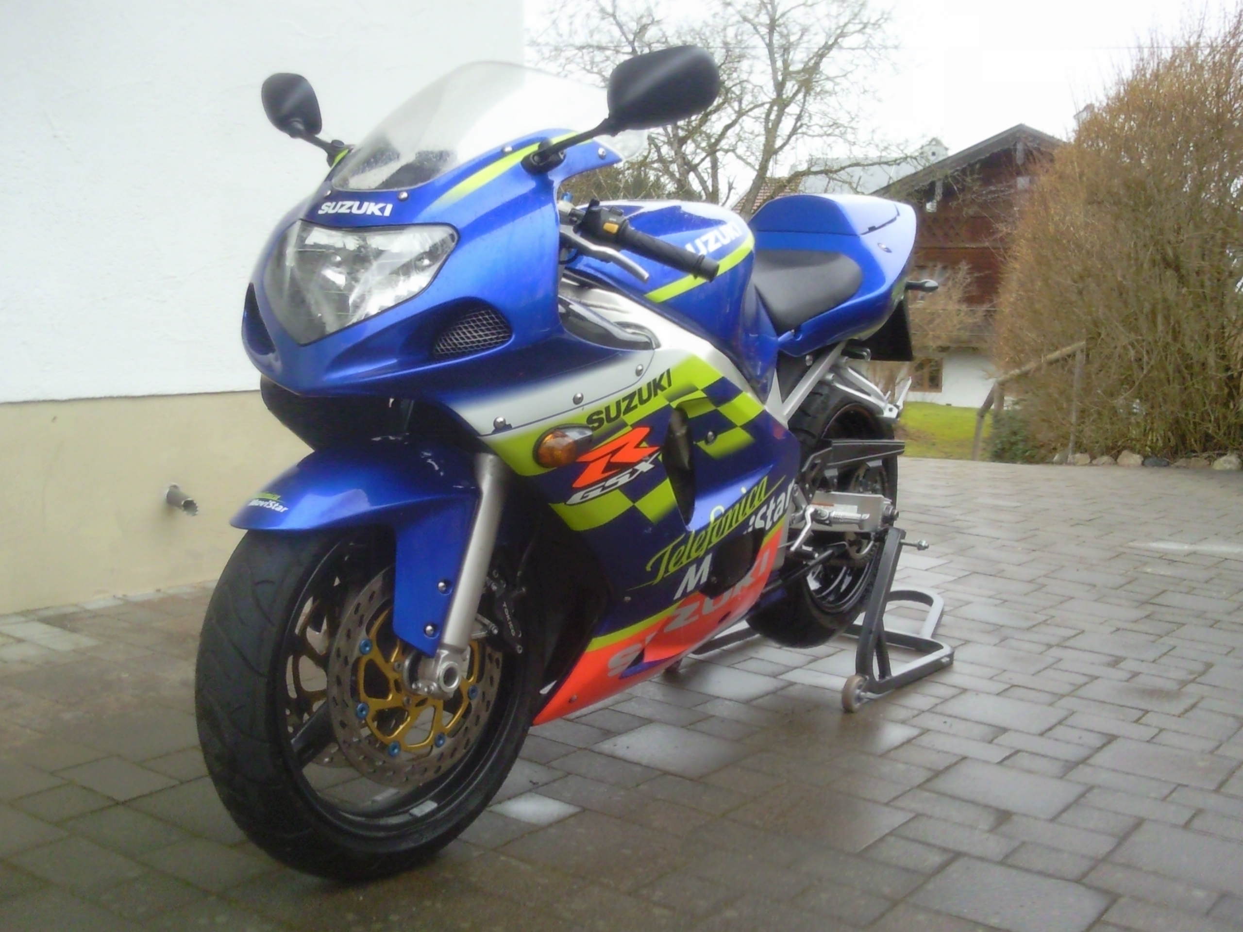 GSXR 600 K2