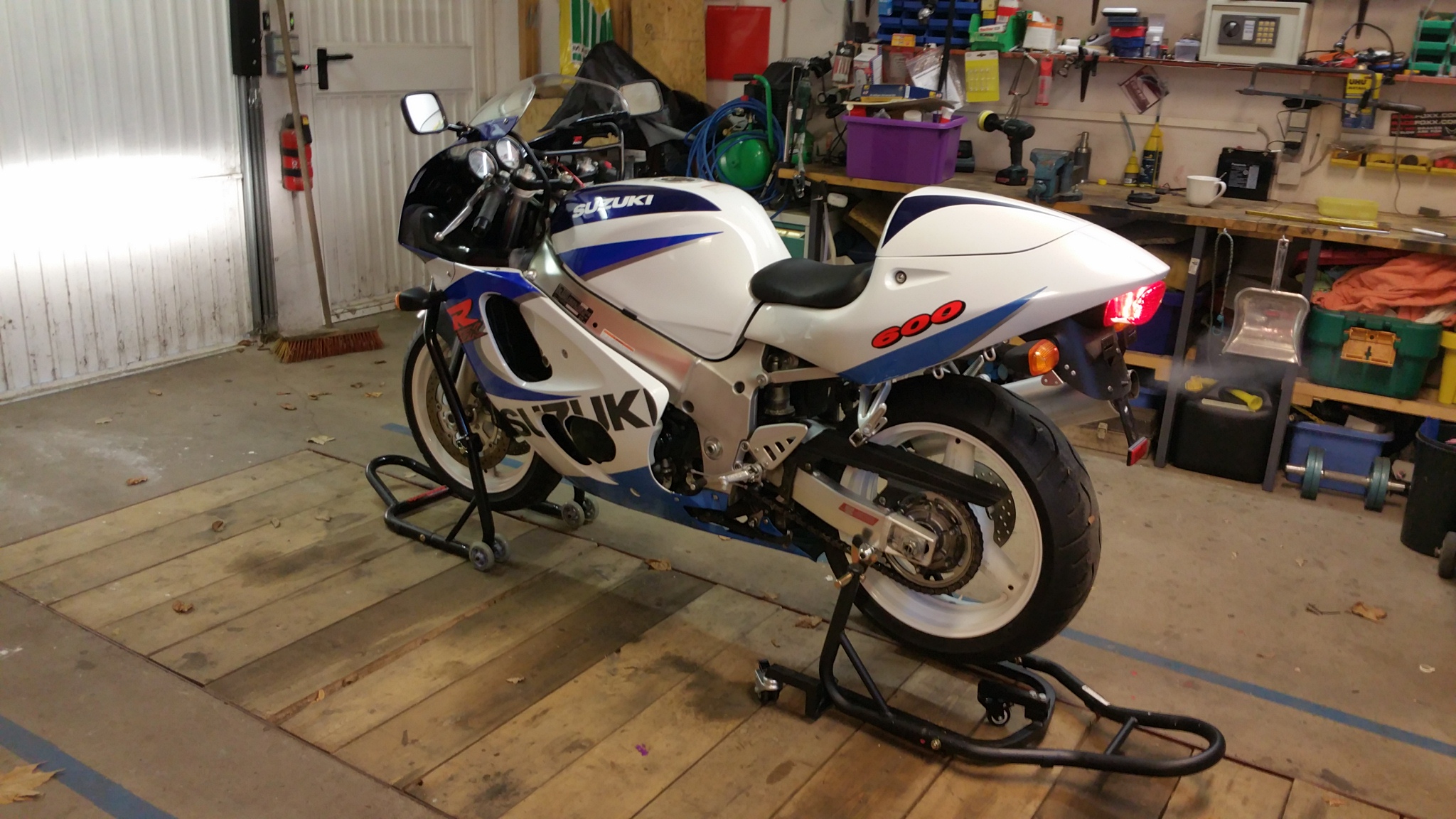 GSXR 600 SRAD Bild (9)