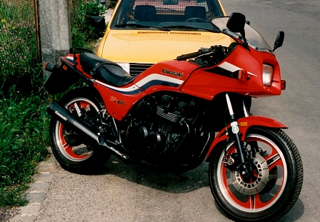 Kawasaki GPZ 750 UT