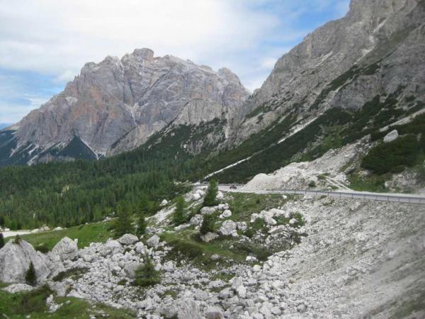 Passo di Valparola