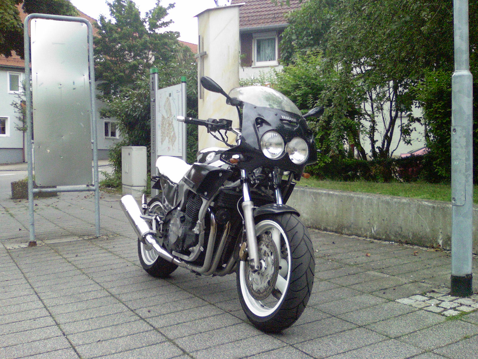 Yamaha FJ 1200