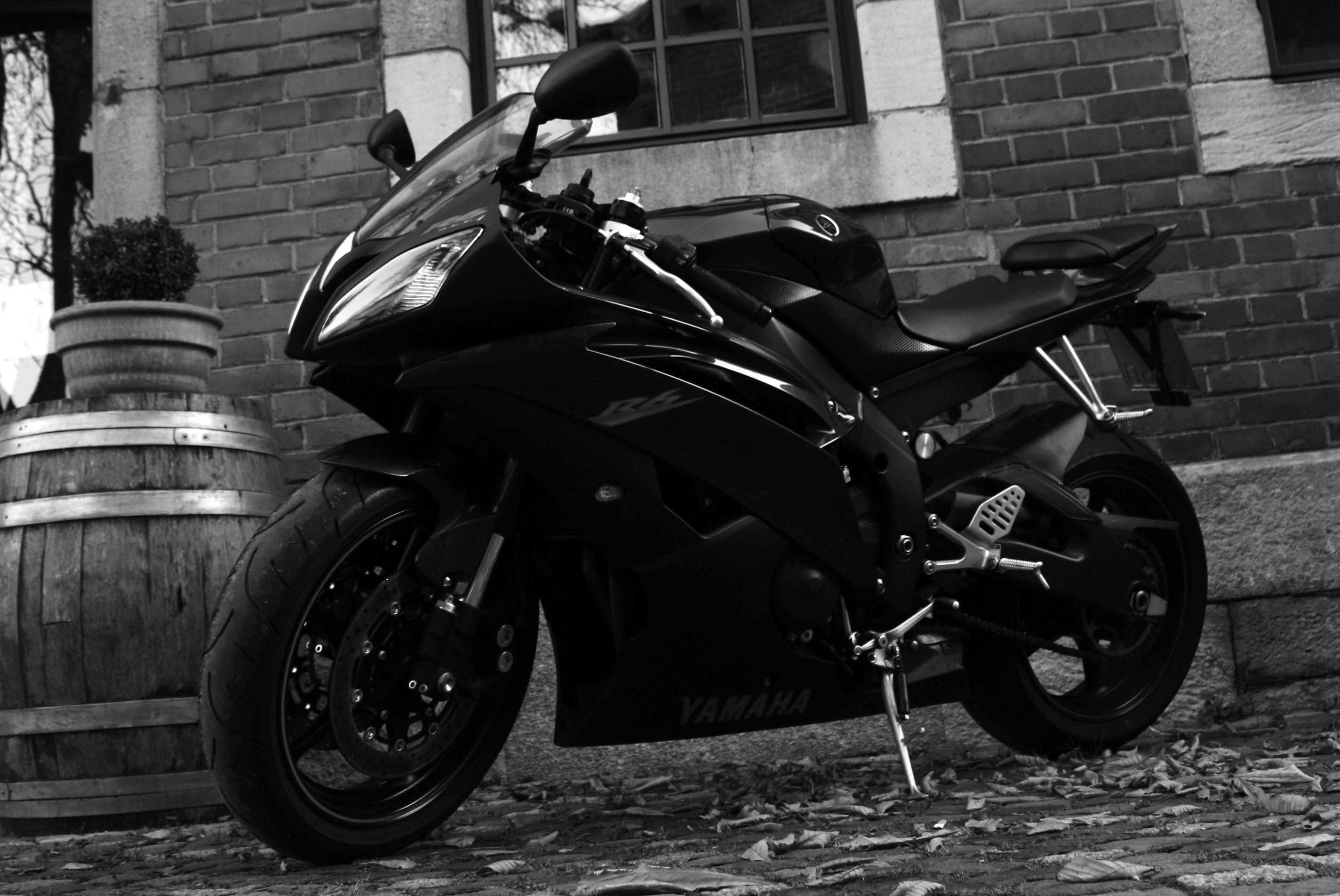 Yamaha R6