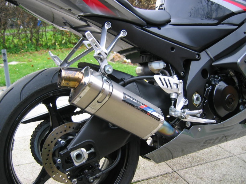 Yoshimura Brülltüte.